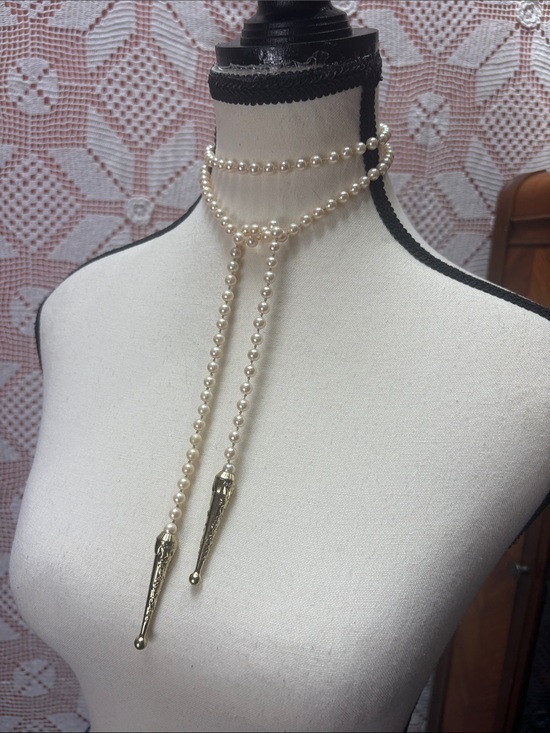 Jewelry - Pearl Lariat Necklace with Gold Accents - Women Jewelry